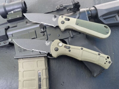 A knife.