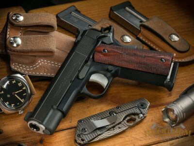 A colt Commandeer 1911.