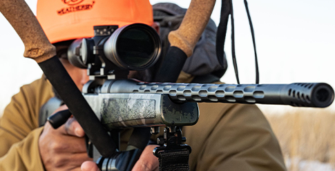 A man shooting a Model 307 Range XP 2.0